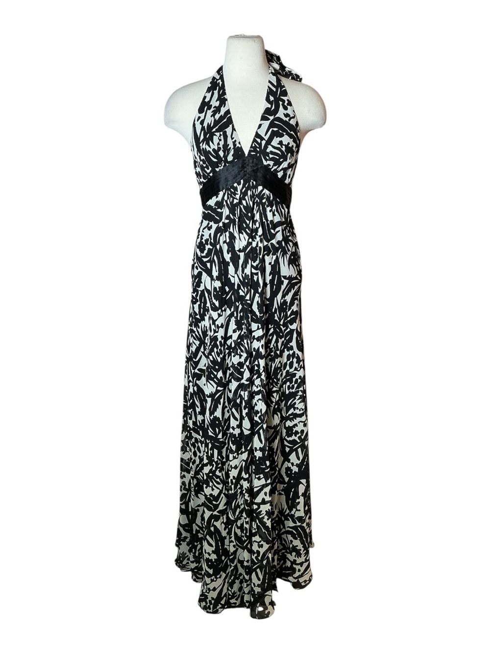Vintage Y2K BCBGmaxazria Halter Neck Floral Print Maxi Dress